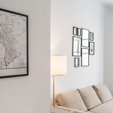 Moderno Apartamento Centro De Granada 2 Kültér fotó
