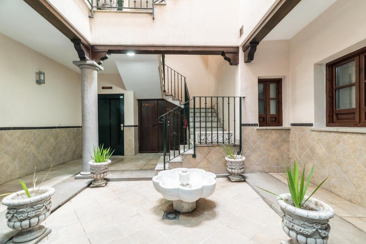 Moderno Apartamento Centro De Granada 2 Kültér fotó